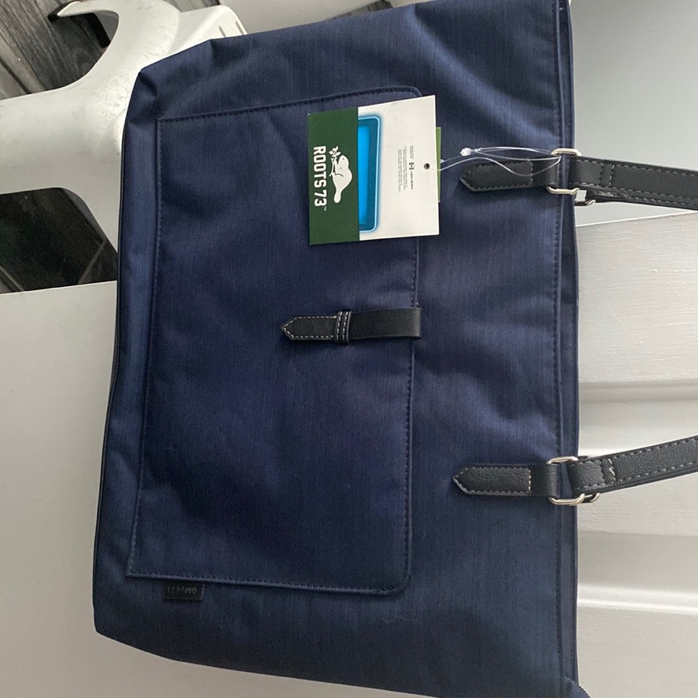 Roots satchel
